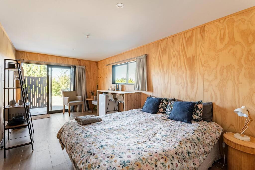 Cosy Studio With Mountain Views Lejlighed Wanaka Eksteriør billede